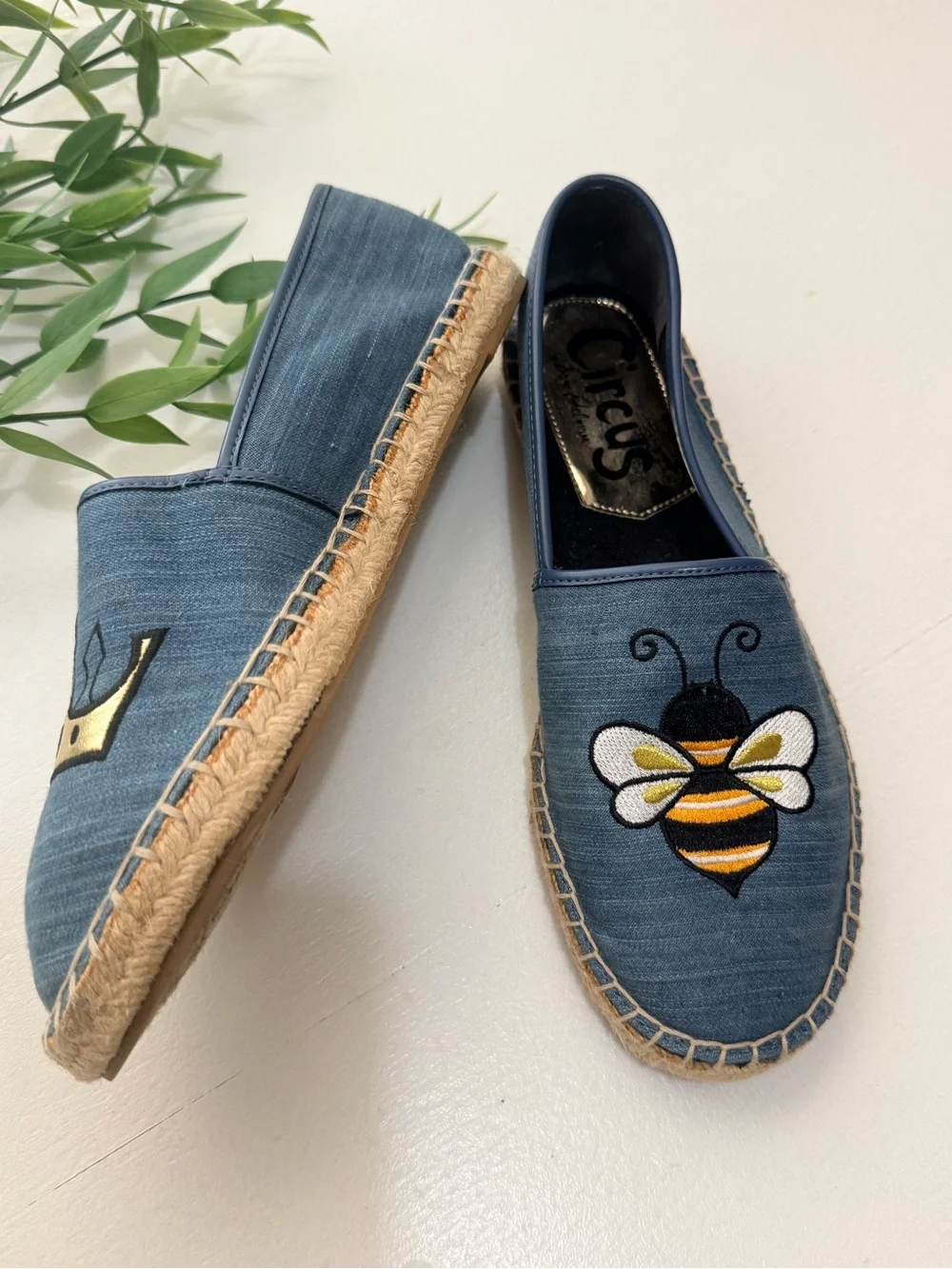 Circus by Sam Edelman Bee Crown Denim Espadrille Flats Size 8